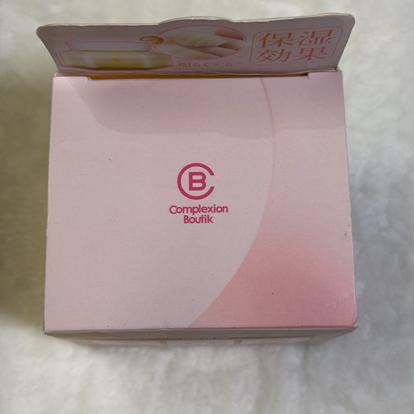 Complexion Boutik Honey Cleansing Balm - Picture 2 of 4